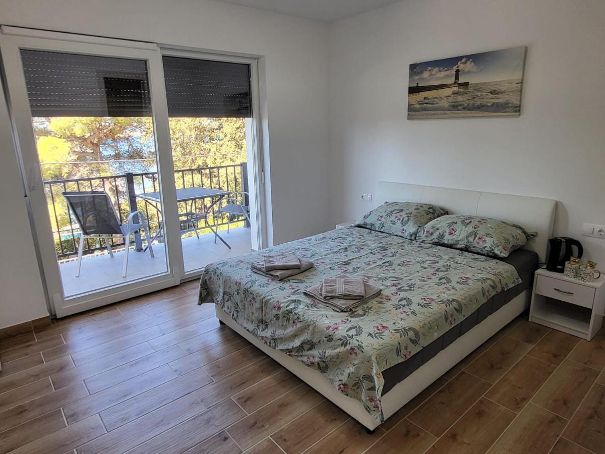 Fantasia Del Mare Apartment And Rooms Dramalj Exterior photo